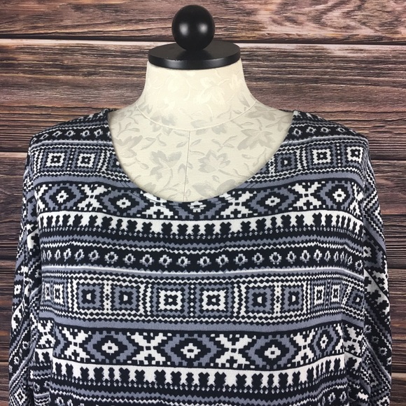 Aztec Southwest Print SOFT Stretch Top - Picture 2 of 4